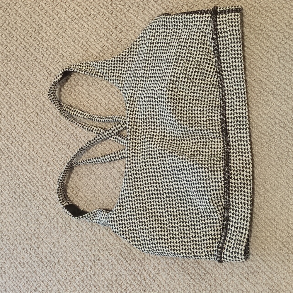 Lululemon energy bra